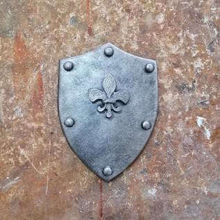 AC29 Fleur de Lys Shield